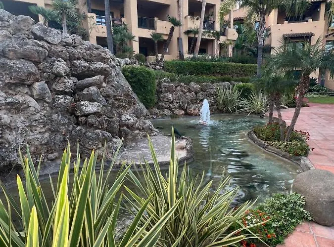 Luxury Marbella 埃斯特波纳