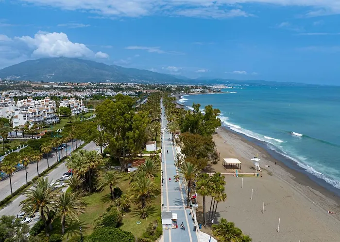 Luxury Marbella 公寓 *